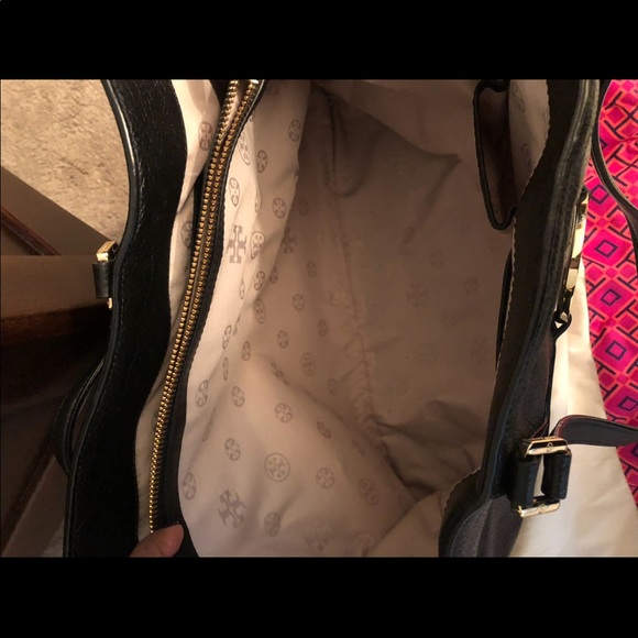 Tory Burch tote - Picture 2 of 4
